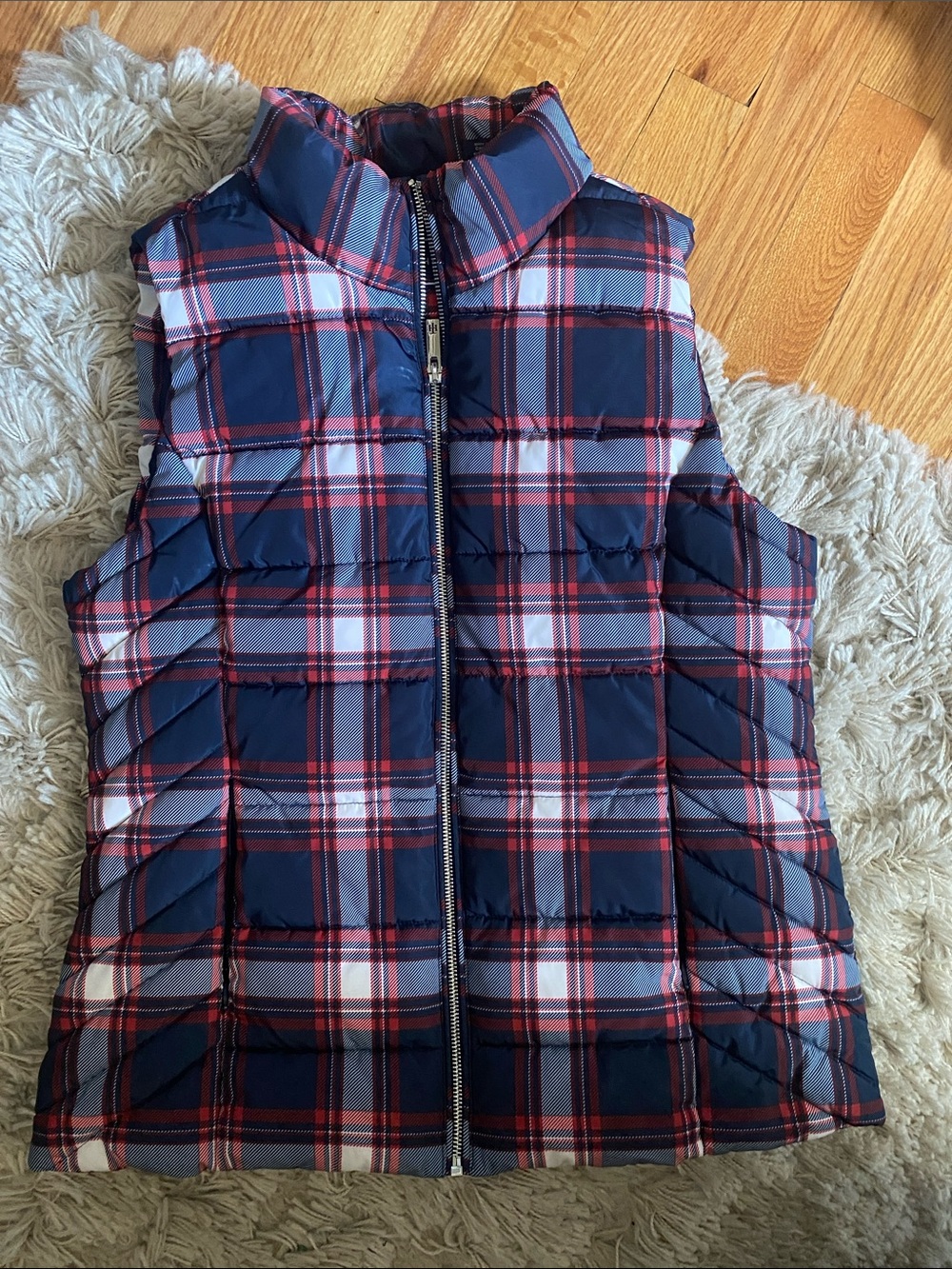 NWOT Tommy Hilfiger Puffer vest, size M